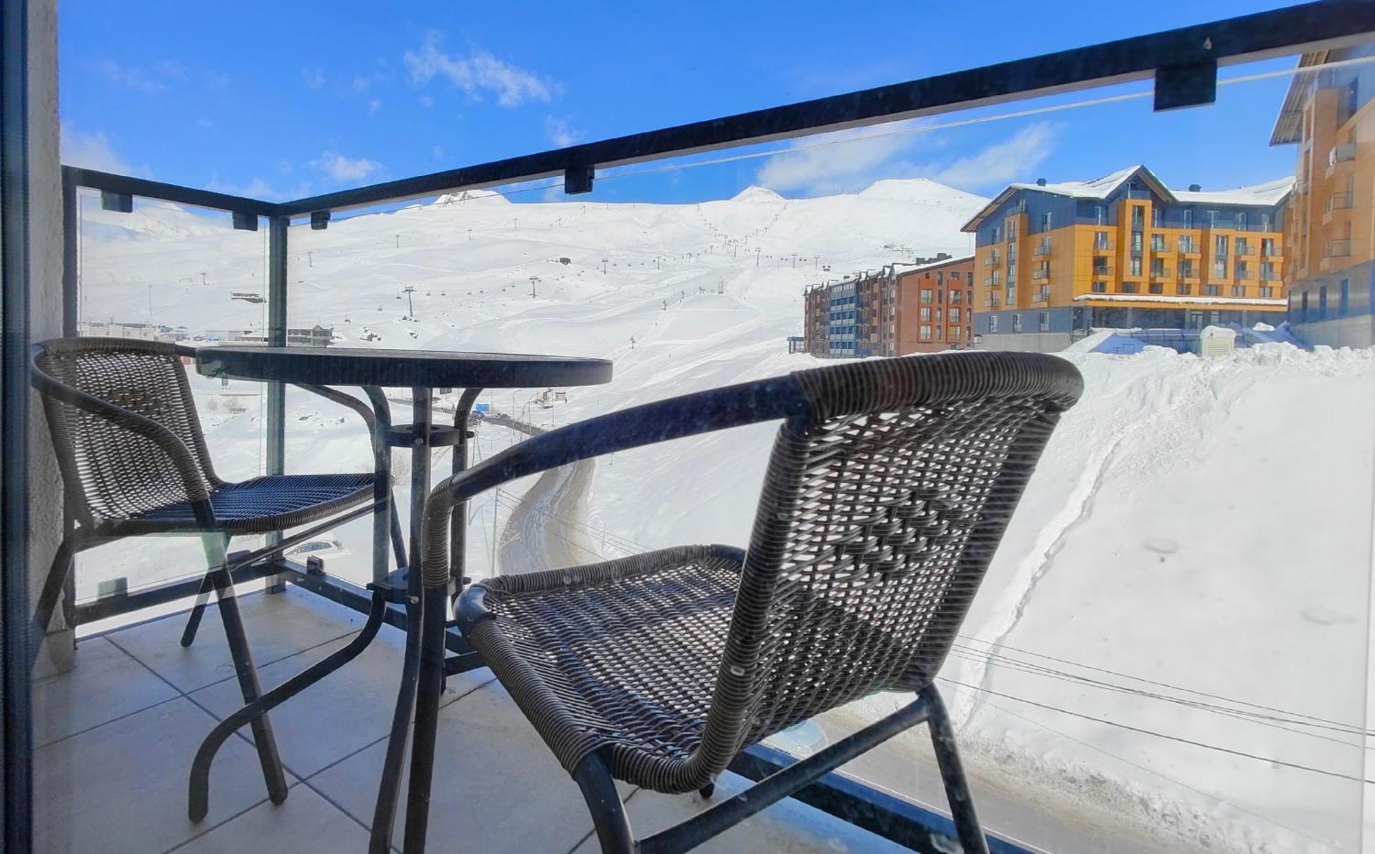 Gvc New Gudauri Twins 413 Mountain View Apartman Kültér fotó